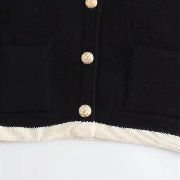 Gold button up Cardigan - Picture 3 of 4